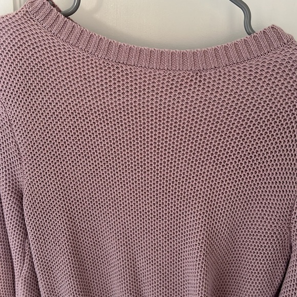 Spring sweater - Picture 2 of 2